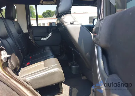 2013 Jeep Wrangler Unlimited Sahara from USA, damaged, VIN 1C4HJWEG8DL645573